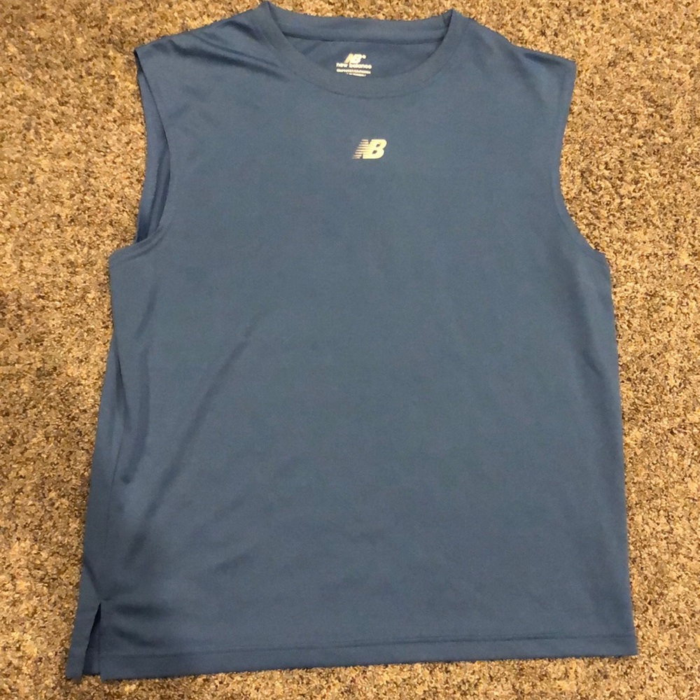Men’s sleeveless tank workout jersey tee sz medium